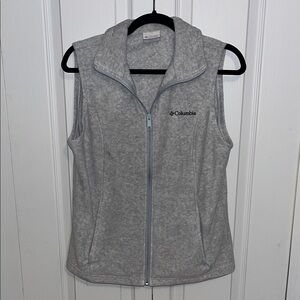 Columbia Gray Sleeveless Fleece Vest